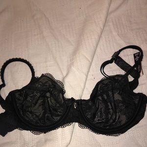 Sexy black unlined vs bra
